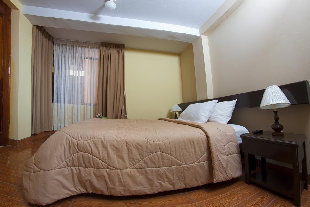 Yucay Plaza Inn Zewnętrze zdjęcie